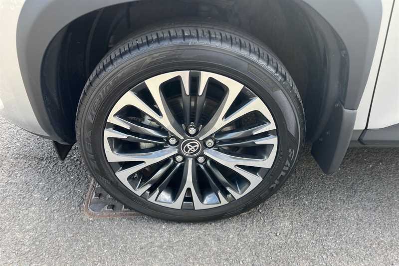 Used Toyota Yaris Cross 2024 for sale - 77322379: Photo 11