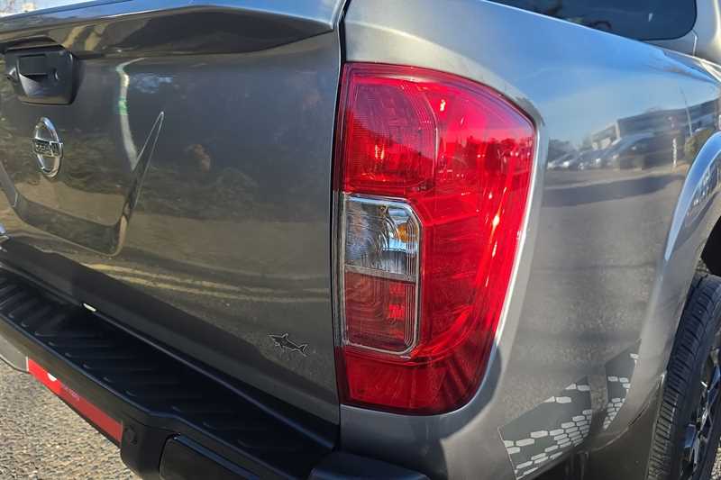 Used Nissan Navara 2021 for sale - 76955872: Photo 32