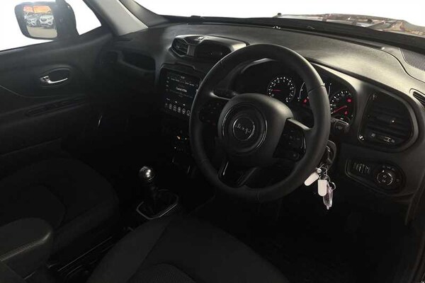 Used Jeep Renegade 2021 for sale - 75465396: Photo 10