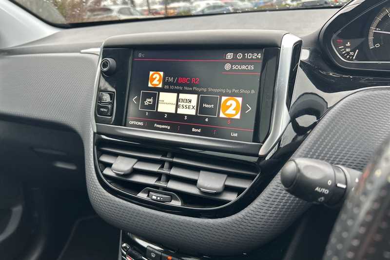 Used Peugeot 2008 2018 for sale - 77561406: Photo 17