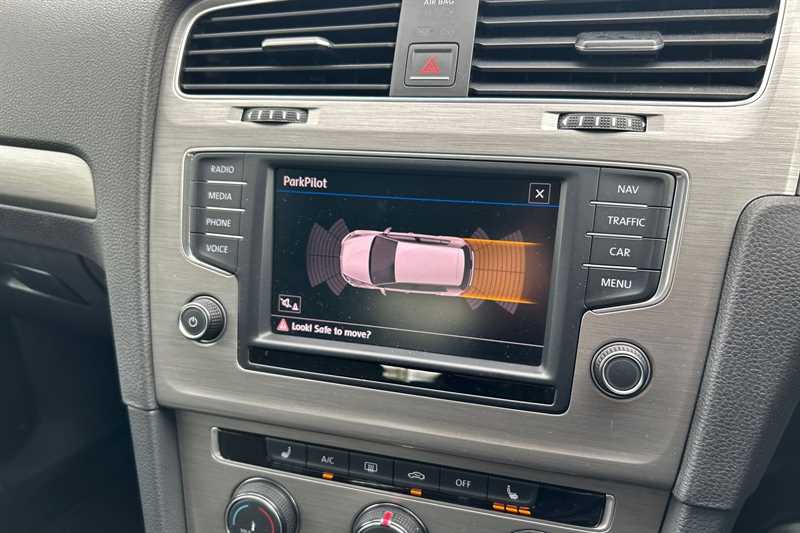 Used Volkswagen Golf 2017 for sale - 78139010: Photo 19