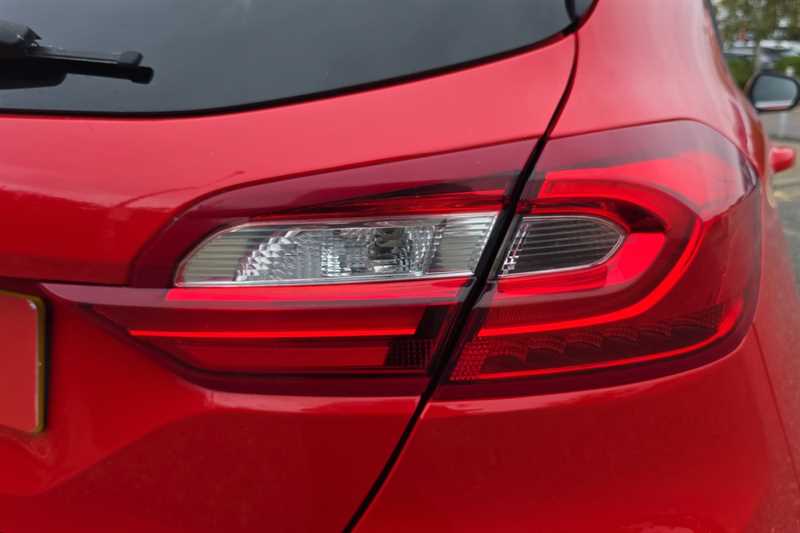 Used Ford Fiesta 2018 for sale - 76524355: Photo 32