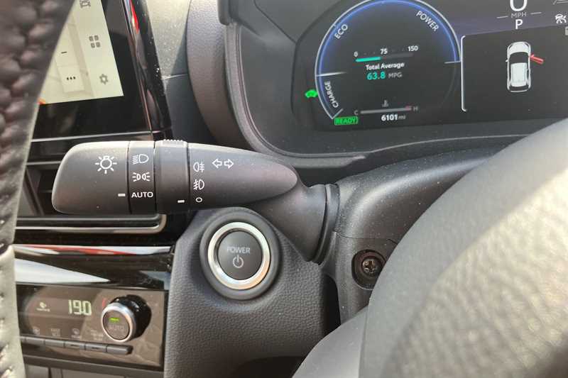 Used Toyota Yaris Cross 2024 for sale - 76805687: Photo 49