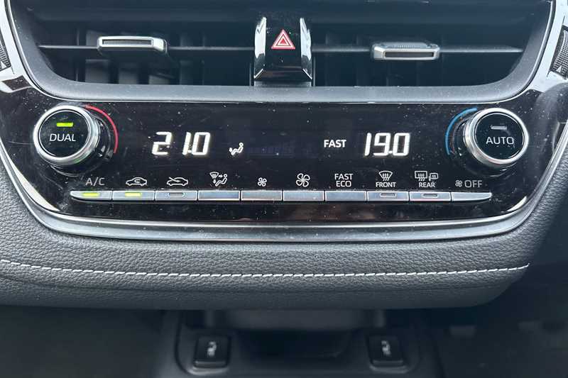 Used Toyota Corolla 2019 for sale - 78217517: Photo 15