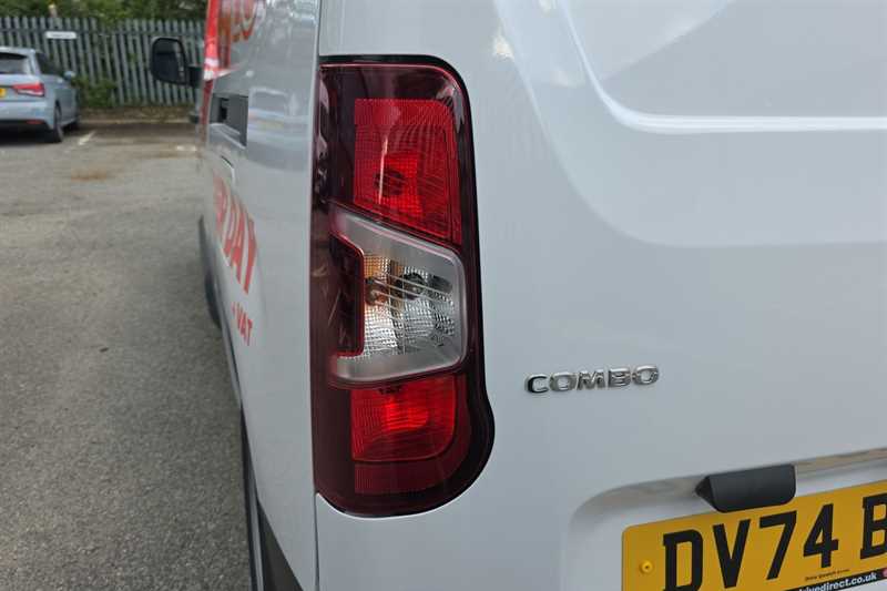 Used Vauxhall Combo 2024 for sale - 76504080: Photo 31