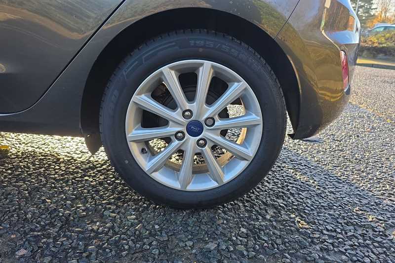 Used Ford Fiesta 2018 for sale - 77401917: Photo 10