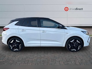 Used Vauxhall Grandland 2023 for sale - 77943948: Photo