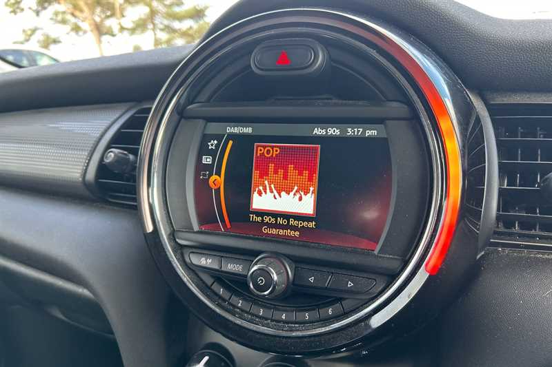 Used MINI Hatch 2020 for sale - 78142310: Photo 17