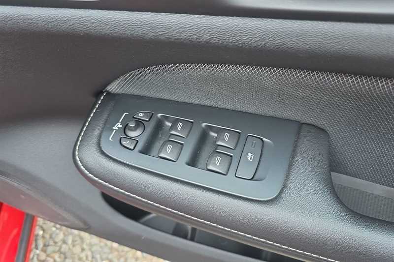 Used Volvo S60 2022 for sale - 77402883: Photo 16