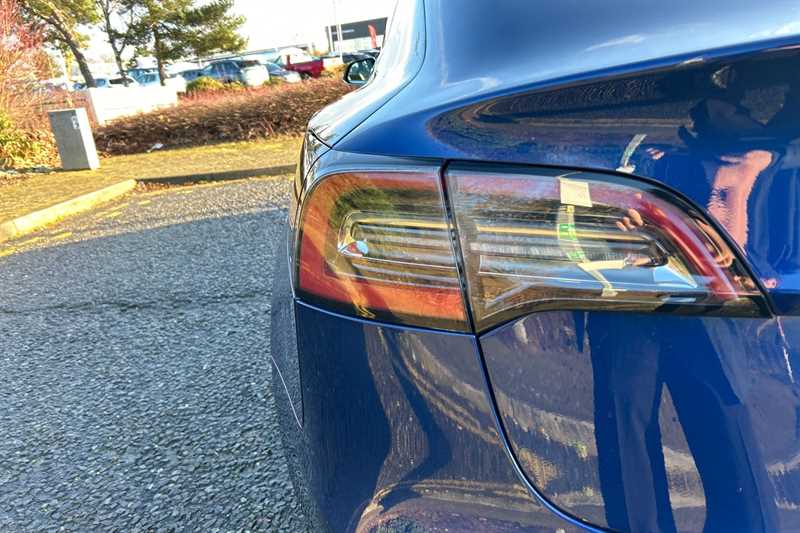 Used Tesla Model 3 2019 for sale - 78075342: Photo 32