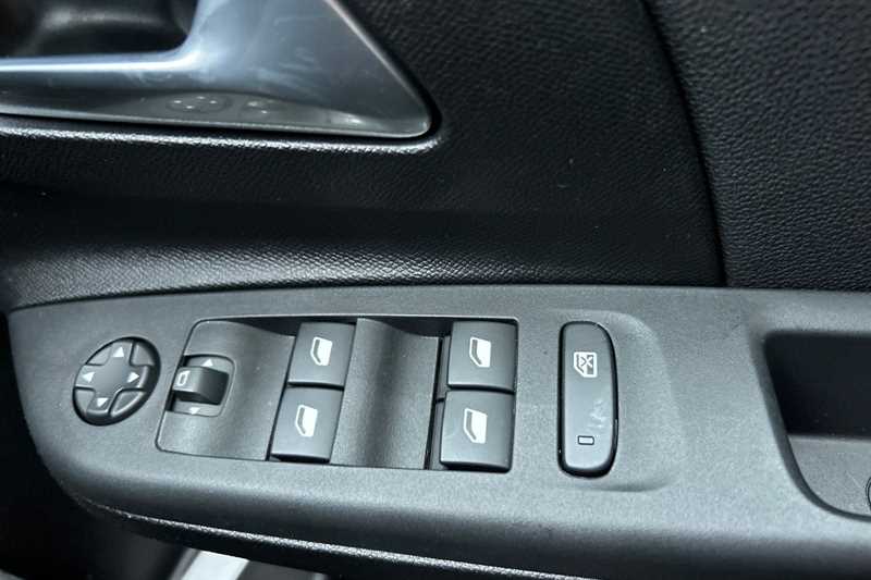 Used Vauxhall Corsa 2025 for sale - 77561865: Photo 16