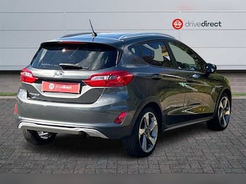 Used Ford Fiesta 2018 for sale - 79744881: Photo