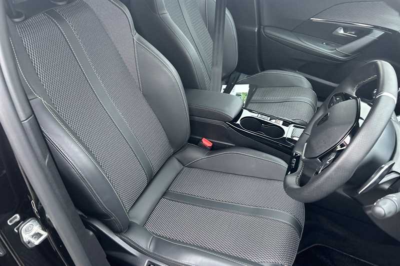 Used Peugeot 2008 for sale - 77801585: Photo 23