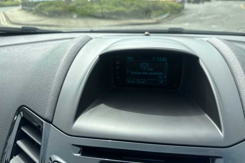 Used Ford Fiesta 2015 for sale - 78217643: Photo 17