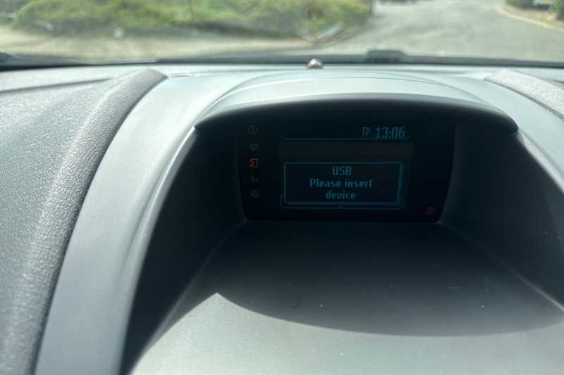 Used Ford Fiesta 2015 for sale - 78217643: Photo 19