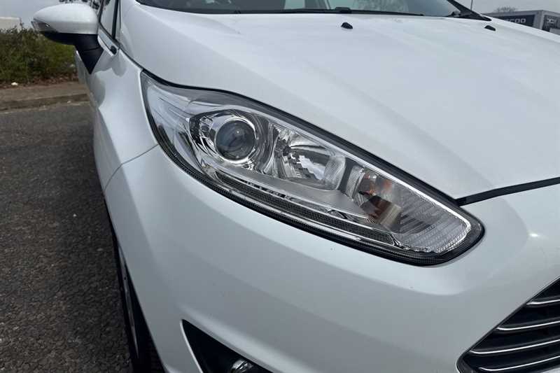 Used Ford Fiesta 2015 for sale - 78217643: Photo 28