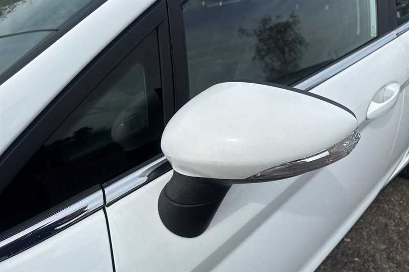 Used Ford Fiesta 2015 for sale - 78217643: Photo 35