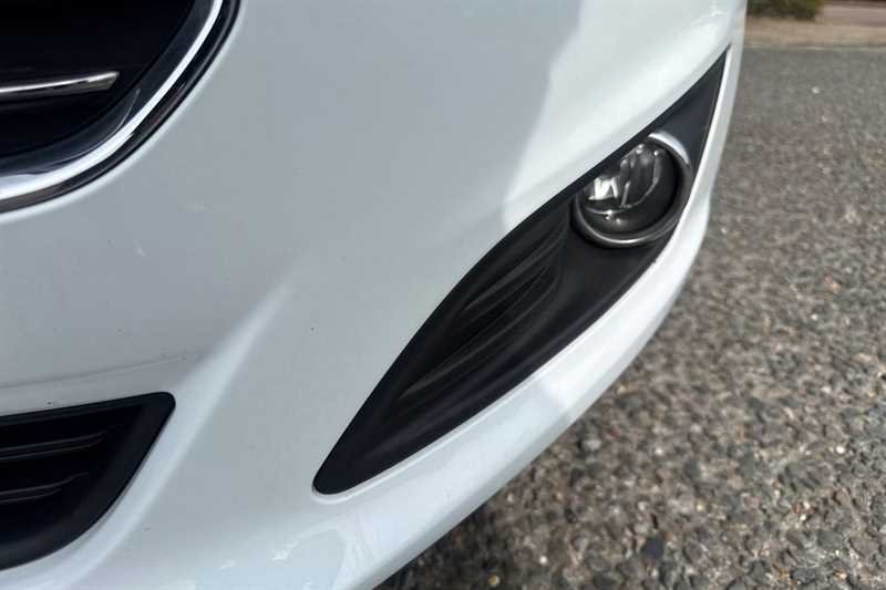 Used Ford Fiesta 2015 for sale - 78217643: Photo 40