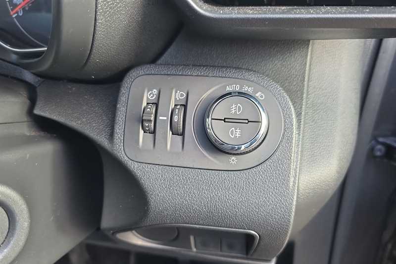 Used Vauxhall Combo Life 2022 for sale - 76956588: Photo 39