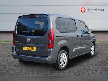 Used Vauxhall Combo Life 2022 for sale - 76956588: Photo