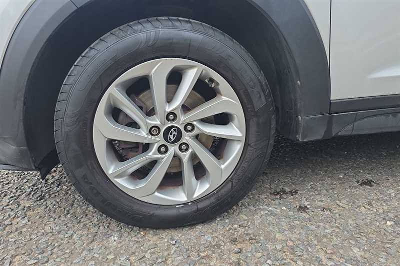 Used Hyundai TUCSON 2016 for sale - 76113637: Photo 11