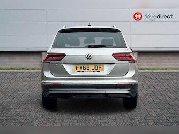 Used Volkswagen Tiguan undefined for sale - 77474034: Photo