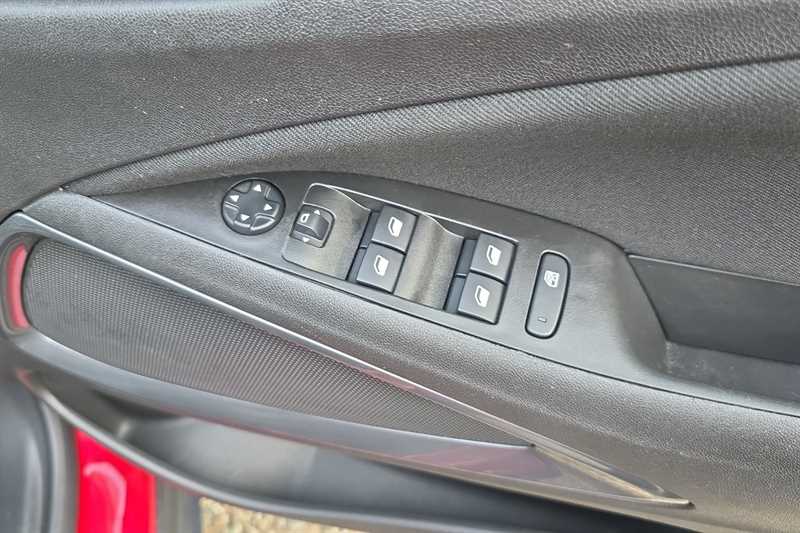 Used Vauxhall Crossland 2023 for sale - 76524322: Photo 16