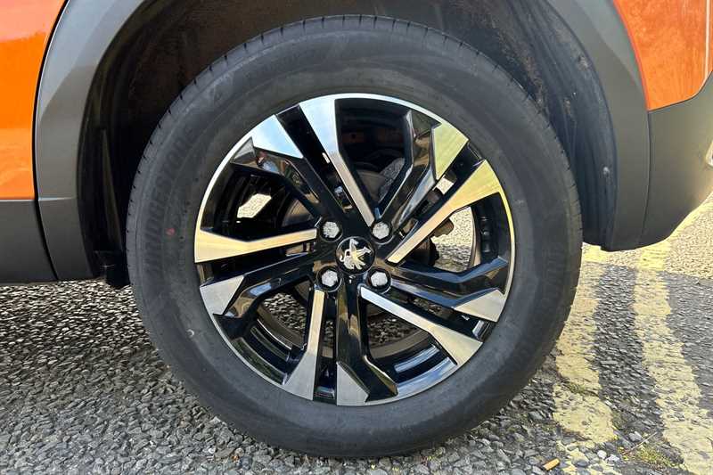 Used Peugeot 2008 2023 for sale - 78076547: Photo 12