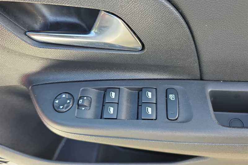 Used Vauxhall Corsa 2022 for sale - 76034944: Photo 16