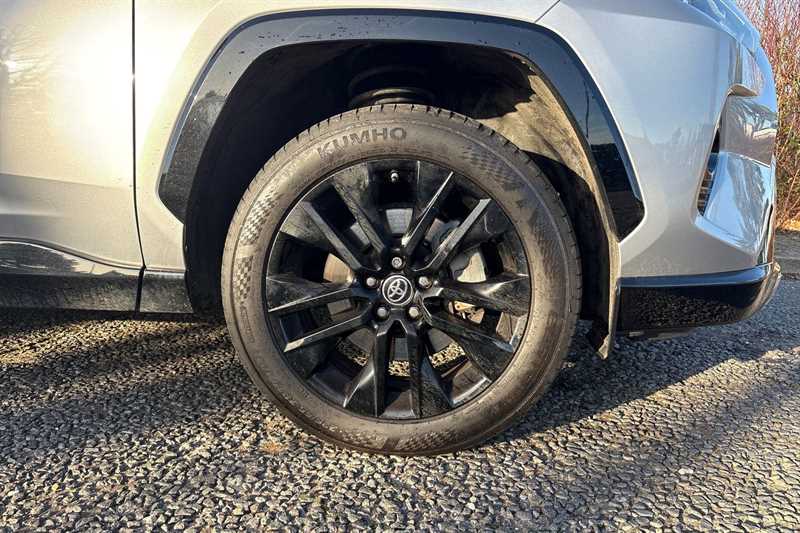 Used Toyota RAV4 2021 for sale - 77711713: Photo 9