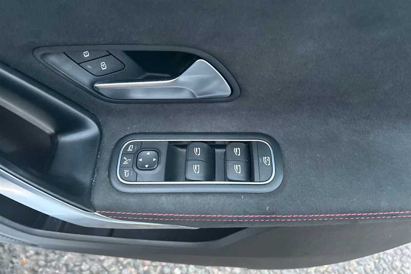 Used Mercedes-Benz A-Class 2019 for sale - 77773333: Photo 16