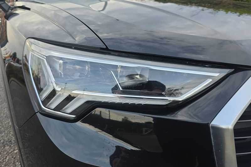 Used Audi Q3 2019 for sale - 76774776: Photo 28