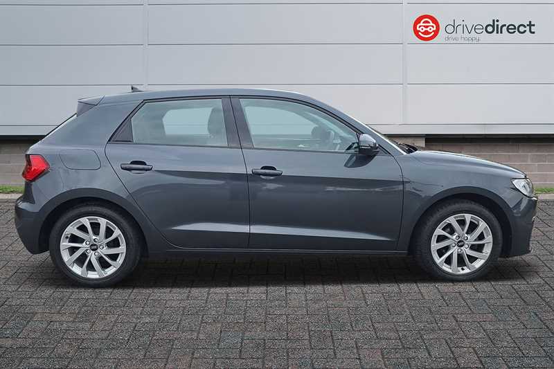 Used Audi A1 2021 for sale - 76956333: Photo 2