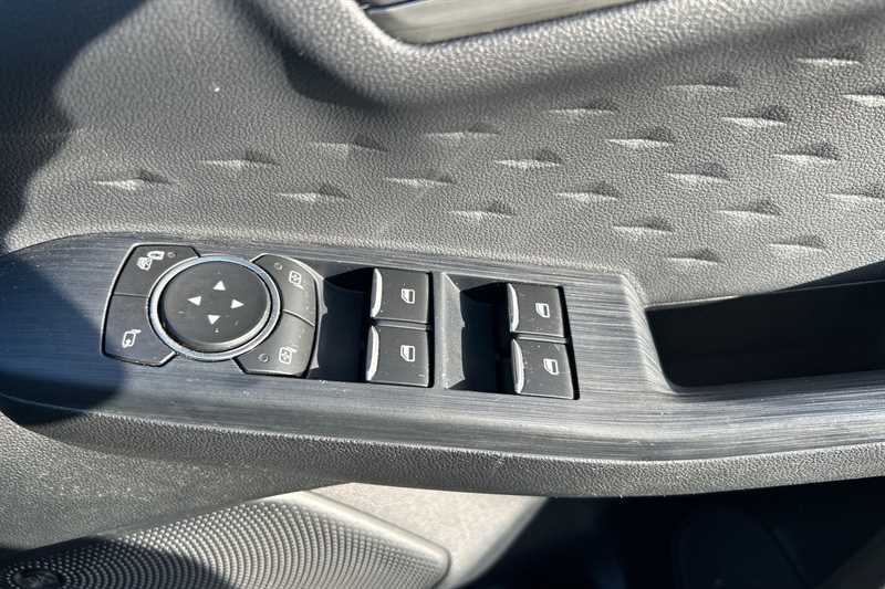 Used Ford Kuga for sale - 77828778: Photo 16