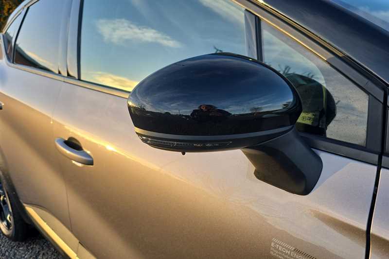 Used Renault Captur 2023 for sale - 76956794: Photo 34