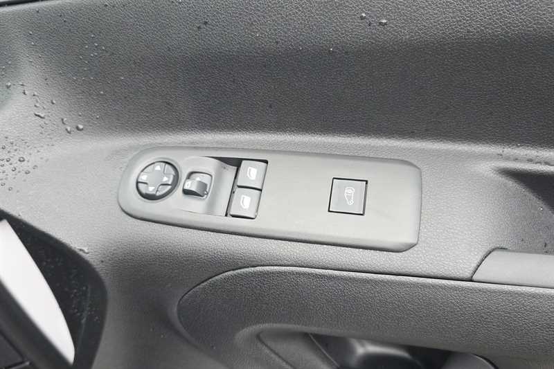 Used Vauxhall Combo 2024 for sale - 76525597: Photo 16