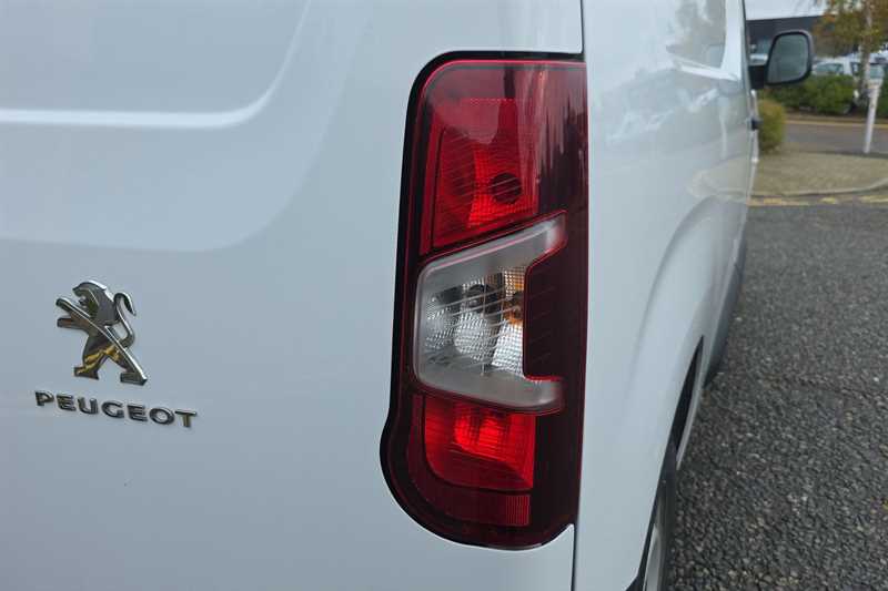 Used Peugeot Partner 2023 for sale - 76489131: Photo 32