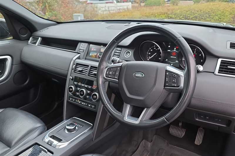 Used Land Rover Discovery Sport 2019 for sale - 76552649: Photo 13