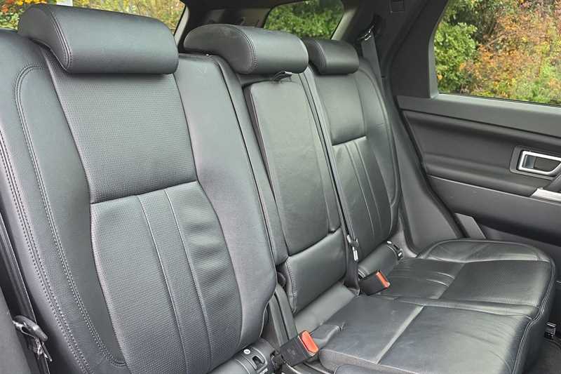 Used Land Rover Discovery Sport 2019 for sale - 76552649: Photo 24