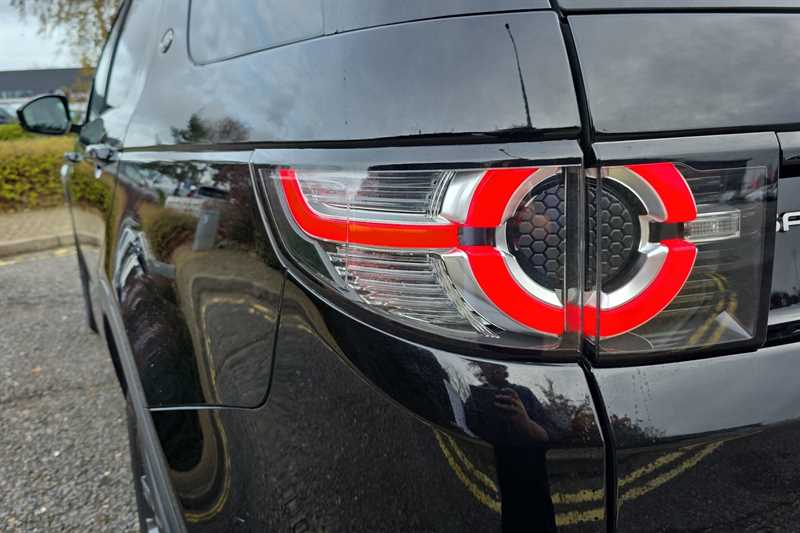 Used Land Rover Discovery Sport 2019 for sale - 76552649: Photo 31