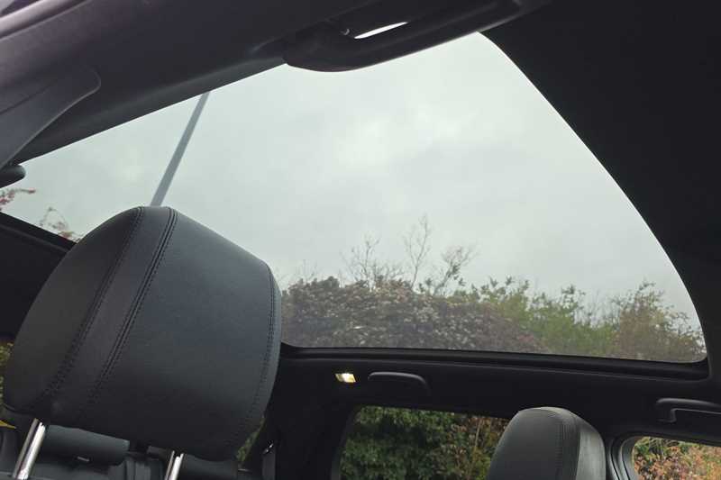 Used Land Rover Discovery Sport 2019 for sale - 76552649: Photo 40