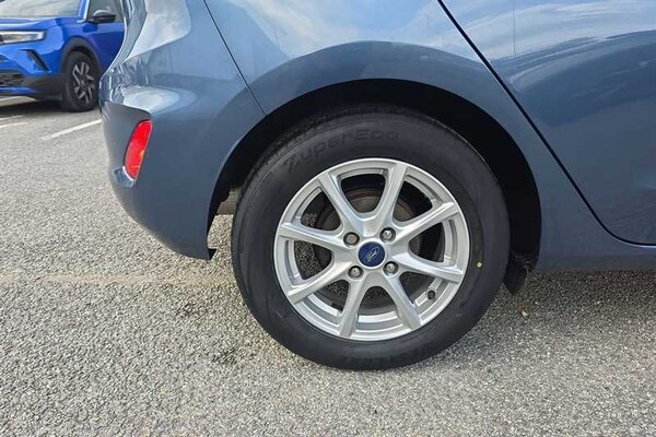 Used Ford Fiesta 2018 for sale - 76113640: Photo 11