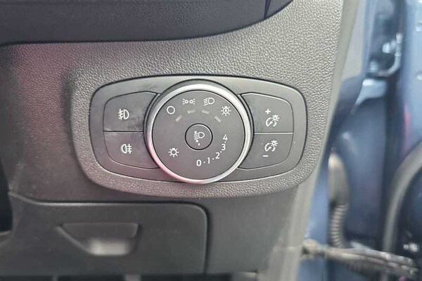 Used Ford Fiesta 2018 for sale - 76113640: Photo 36