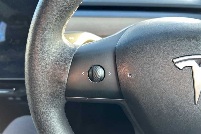 Used Tesla Model 3 2019 for sale - 78217788: Photo 21