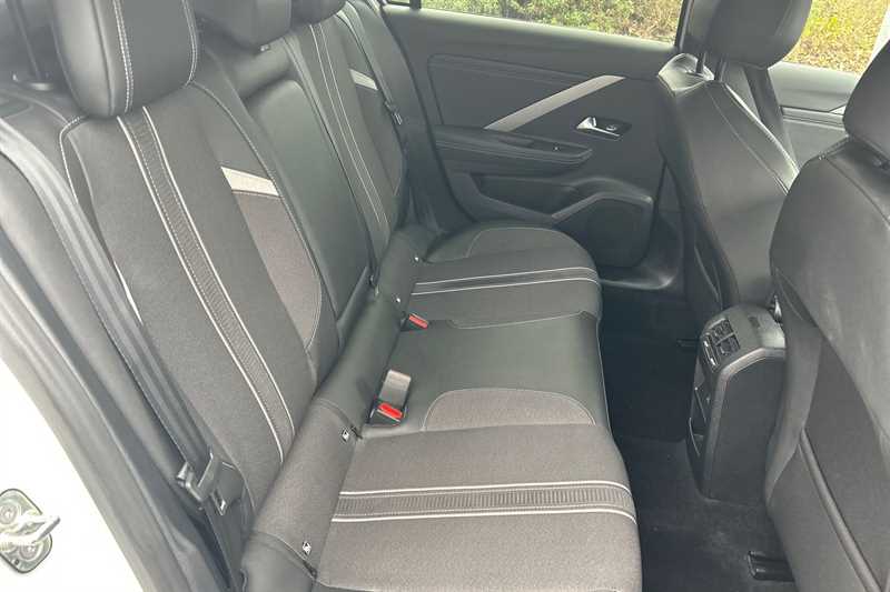 Used Vauxhall Astra 2023 for sale - 78216856: Photo 24