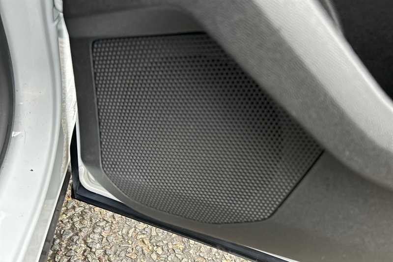 Used Peugeot E-3008 for sale - 77863075: Photo 27