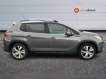 Used Peugeot 2008 2017 for sale - 79863418: Photo