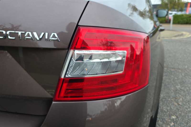 Used Skoda Octavia 2014 for sale - 76524126: Photo 32