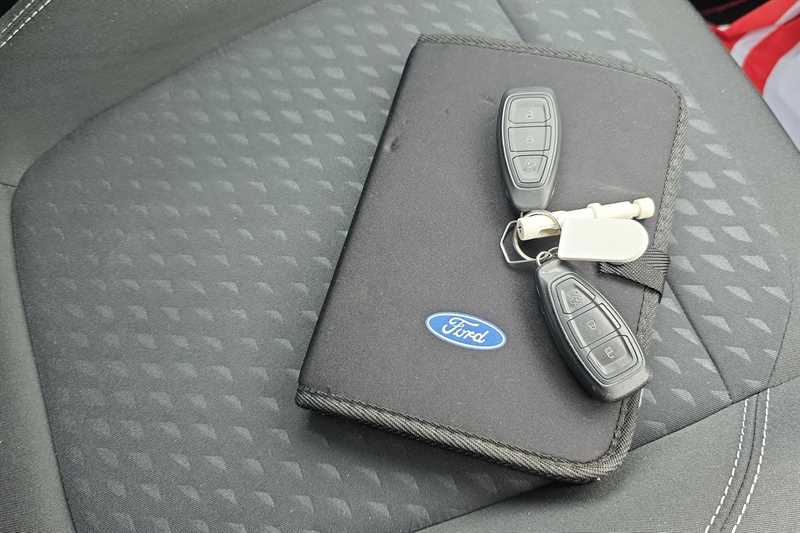 Used Ford Fiesta 2018 for sale - 76448020: Photo 40