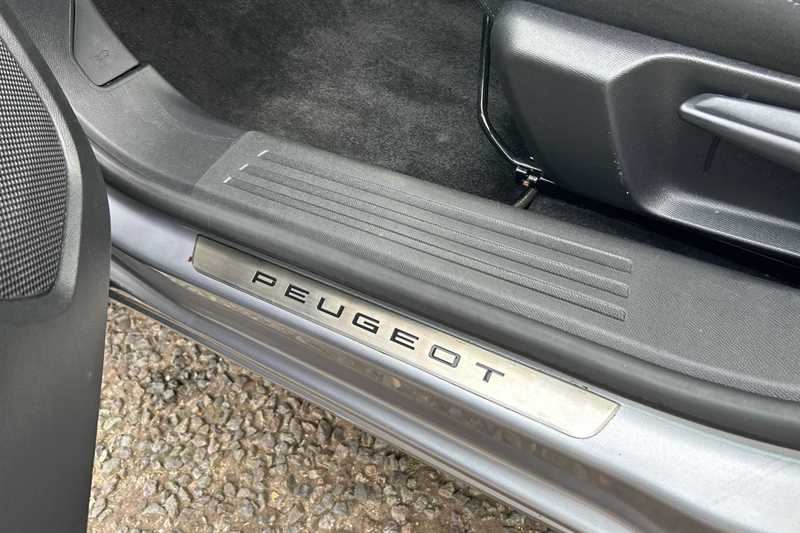 Used Peugeot 2008 2024 for sale - 78138081: Photo 38
